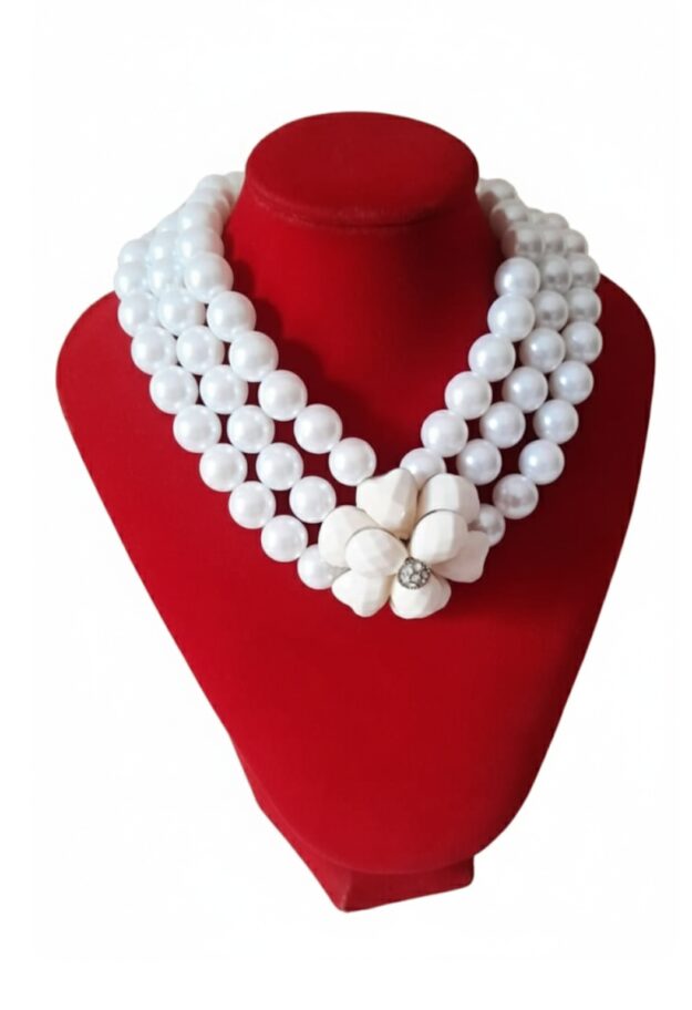 cropped-Screenshot_20251025_184812_Google.jpg Pearls - Image 1